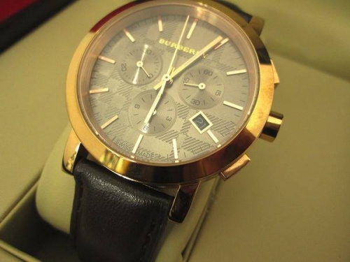 腕時計のBURBERRY