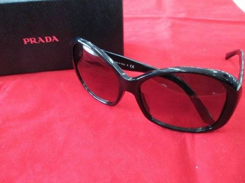 ブランド・ラグジュアリーのサングラス