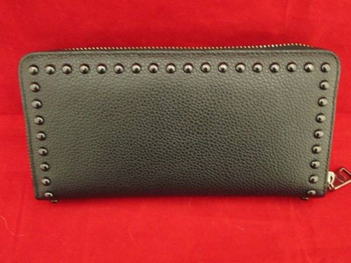 COACHのラウンドファスナー長財布