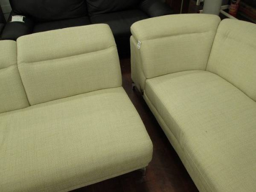 ソファーのコーナーソファー