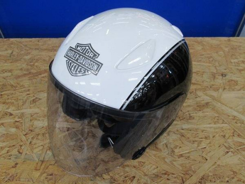 スポーツ・アウトドアのジェットヘルメット