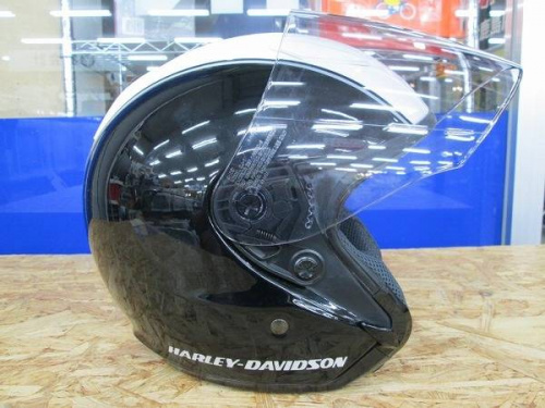 ジェットヘルメットのSHOEI