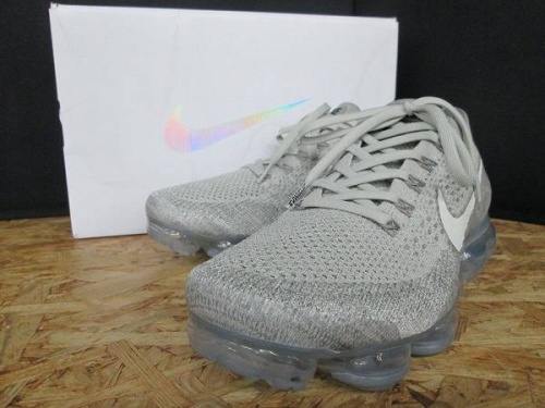 メンズファッションのNIKE AIR VAPORMAX