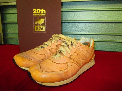 スニーカーのnew balance