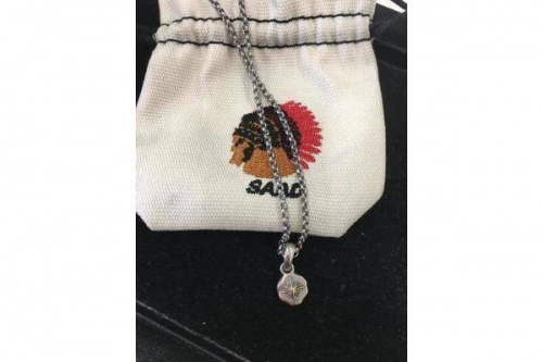 ブランド・ラグジュアリーのアクセサリー