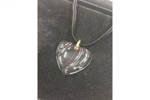 アクセサリーのハートペンダント