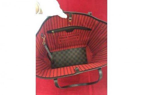 ﾈｳﾞｧ-ﾙMMﾄｰﾄﾊﾞｯｸﾞのLOUIS VUITTON