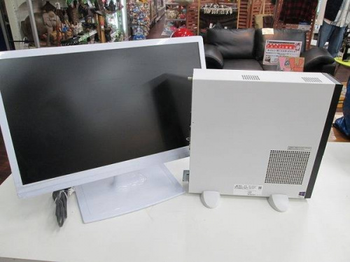 デスクトップのパソコン