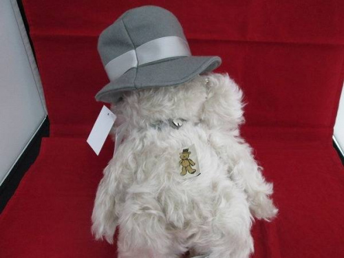 チーキーシルクハットの銀座カドリーブ