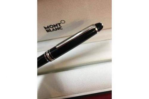 ボールペンのMONTBLANC