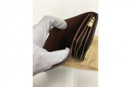 LOUIS VUITTONのM61736