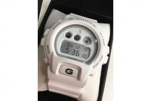 CASIOのDW-6900FS