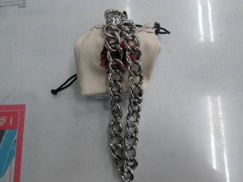 SAADのアクセサリー