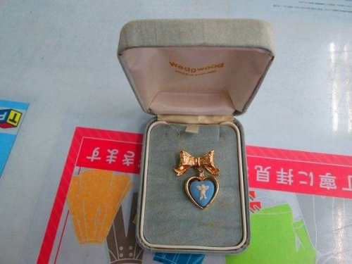 アクセサリーのハートペンダント