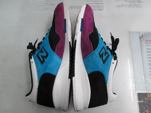new balanceのM1500CBK