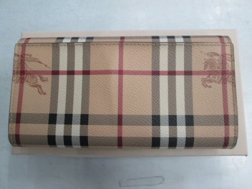 財布のBURBERRY CLASSICS