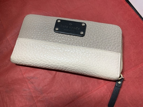 ブランド・ラグジュアリーの財布