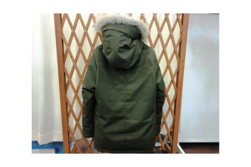 ジャケットのPyrenex