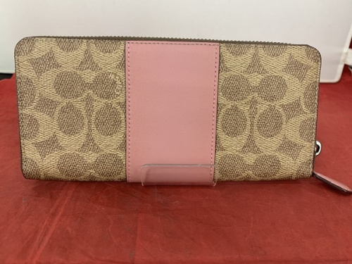 財布のCOACH