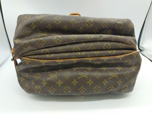 ヴィトンのLOUIS VUITTON