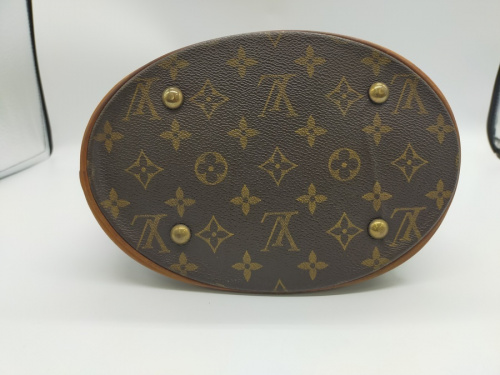 ヴィトンのLOUIS VUITTON
