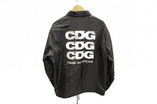 洋服のCOMME des GARCONS