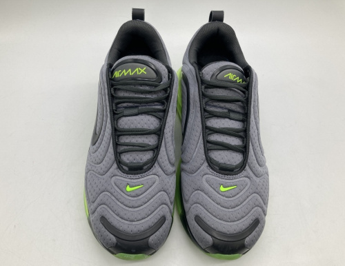 秋物衣類のNIKE
