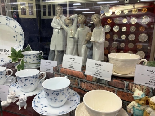 アンティーク雑貨のインテリア雑貨