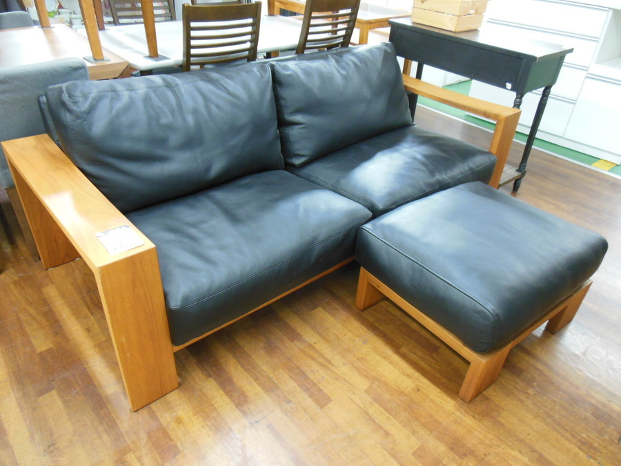 家具蔵 3人掛けソファー オットマン付 入荷!!【大宮店】｜2020年03月11
