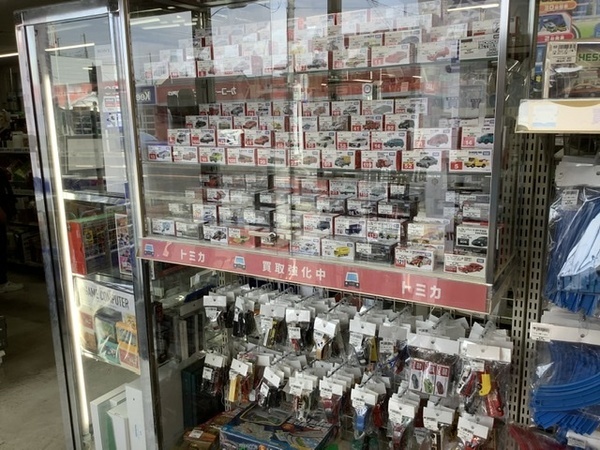 トミカ多数入荷しました!！｜2022年04月11日｜リサイクルショップ