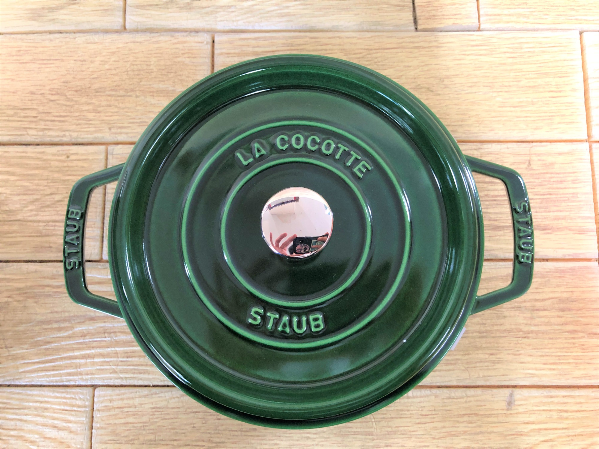 【レア】ストウブStaub ココット オリーブ Staub(ストウブ) ココットラウンド 22cm 入荷しました!!｜リサイクル