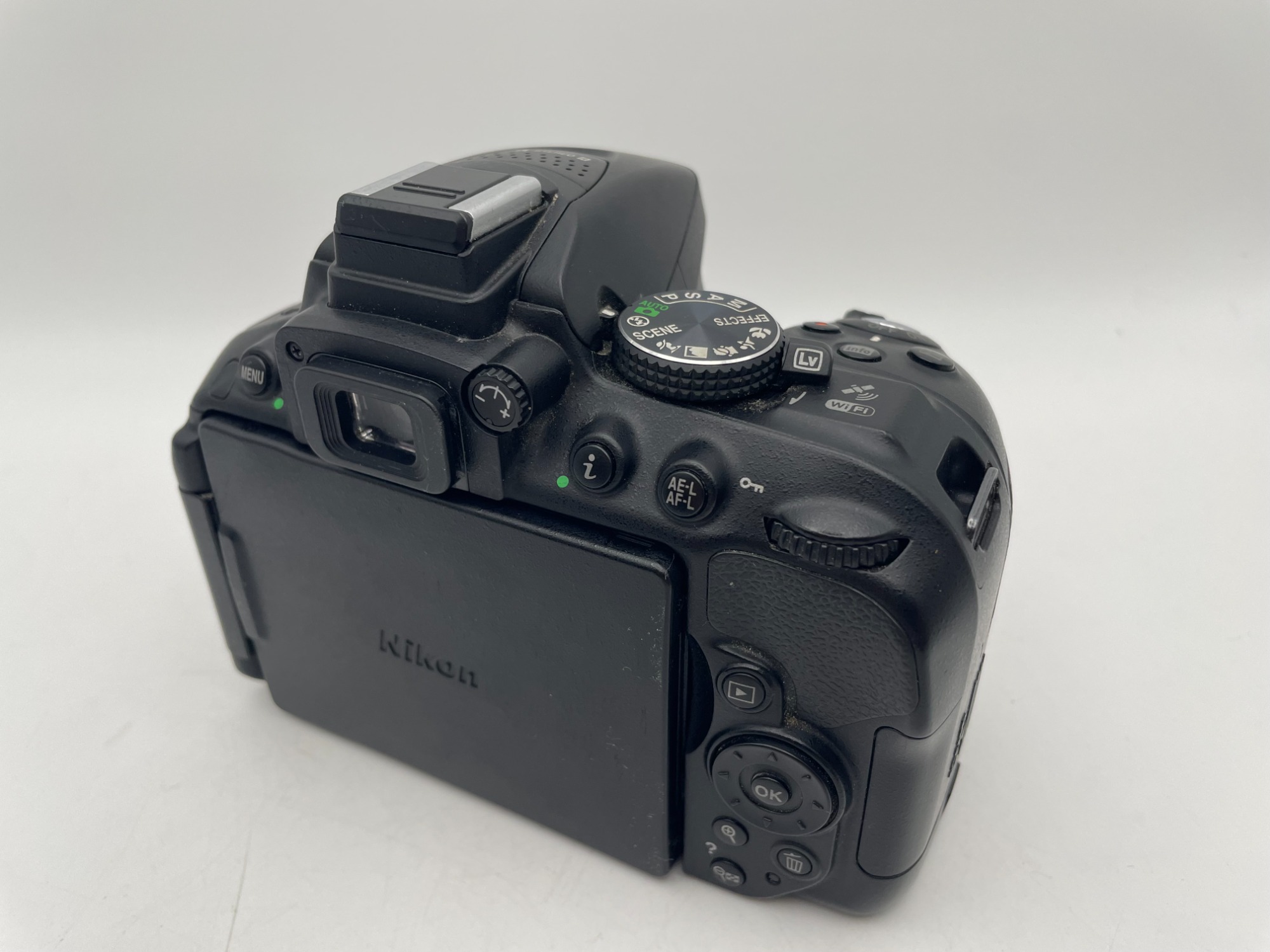 186000 動作未確認 Nikon ニコン デジタルカメラ D5300 ブラック