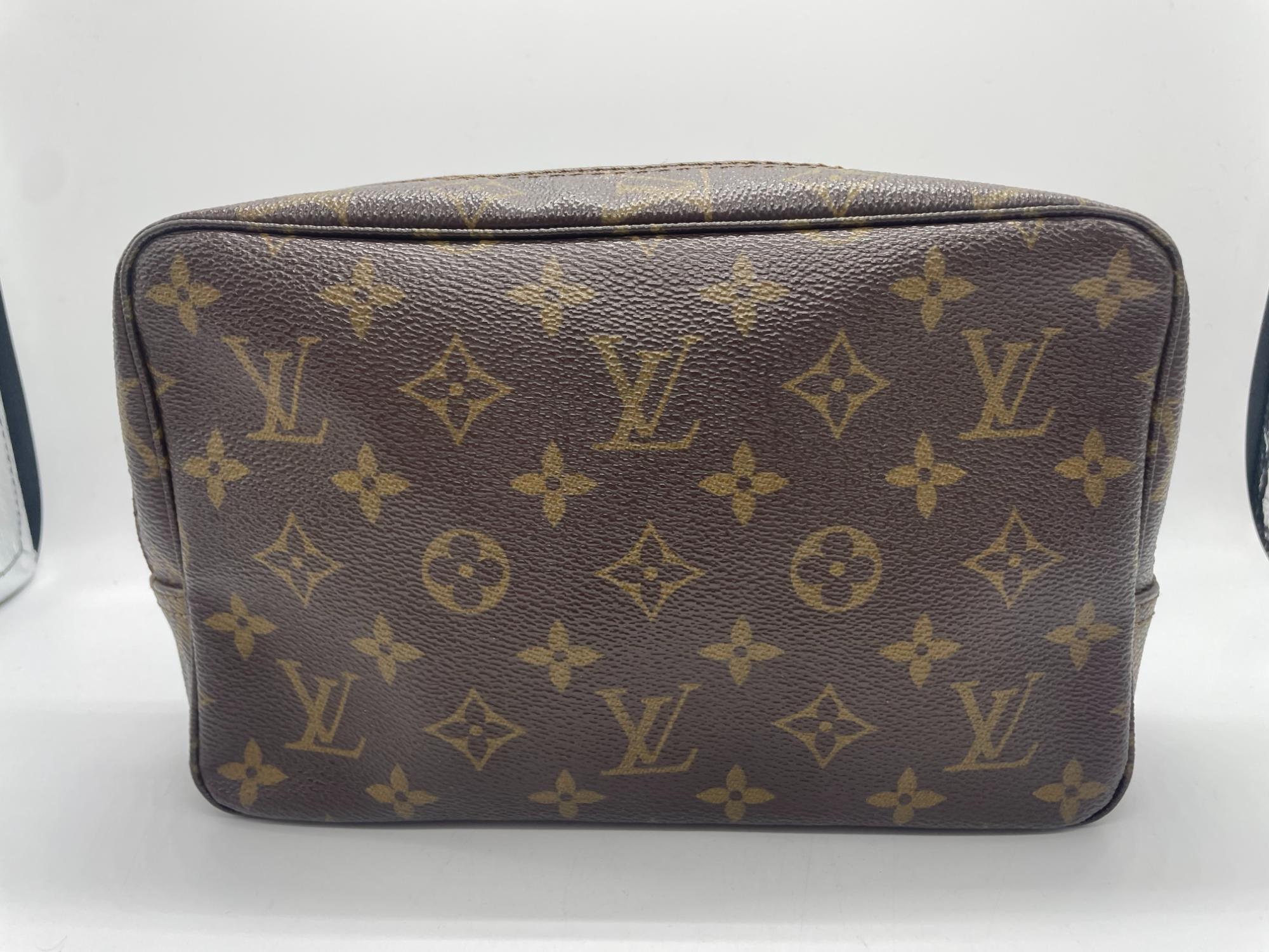 LOUIS VUITTON　 ルイヴィトン トゥルーストワレット28　ポーチ LOUIS VUITTON ルイヴィトン トゥルーストワレット28 モノグラム