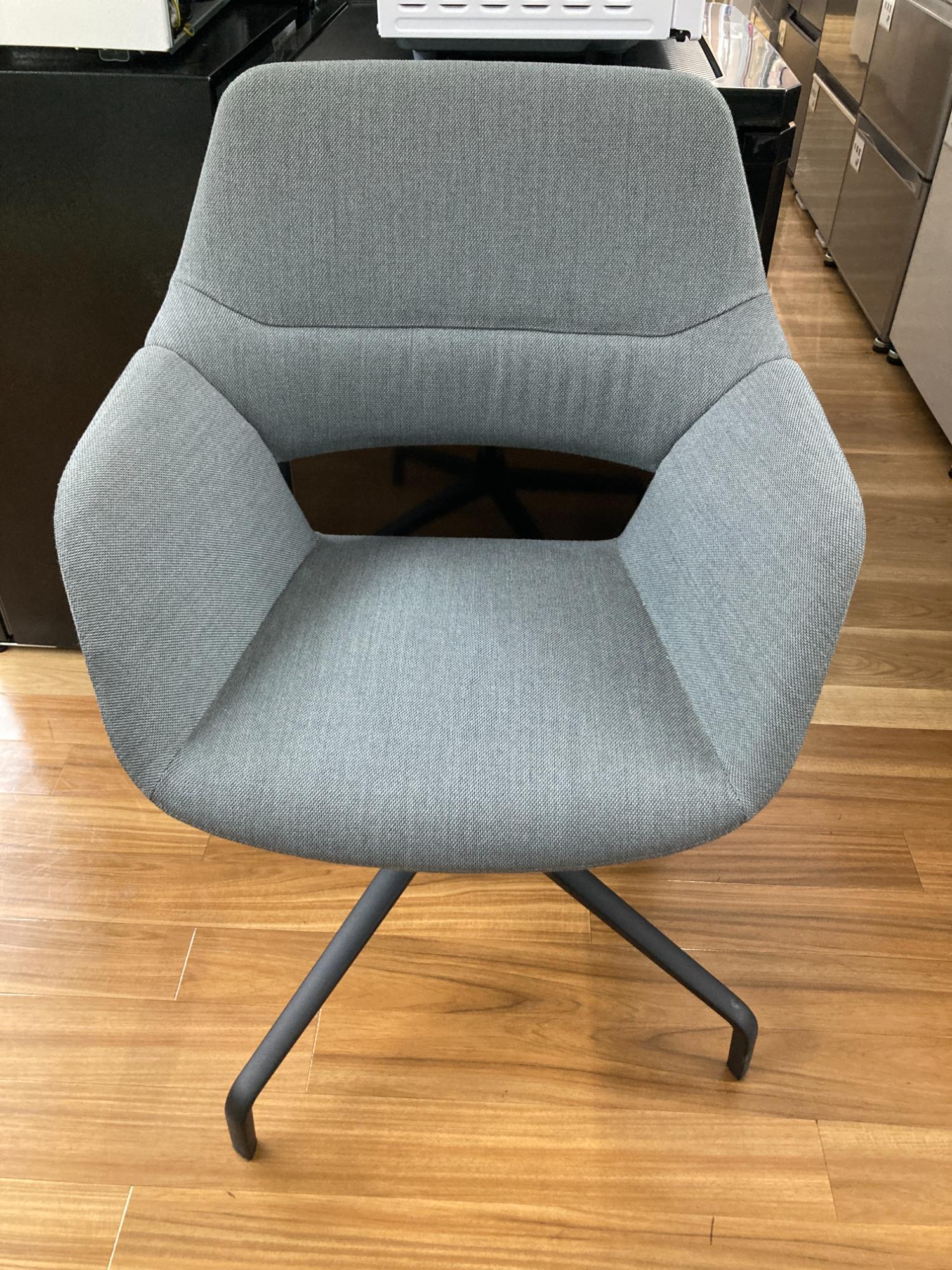 Wilkhahn オフィスチェア 買取入荷しました!!｜2026年04月20日 