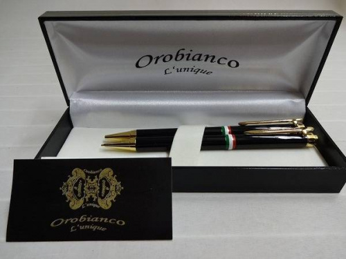 バッグのオロビアンコ（Orobianco）