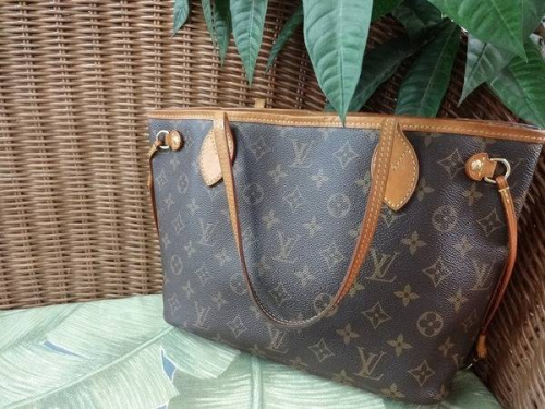 ブランド・ラグジュアリーのLOUIS VITTON