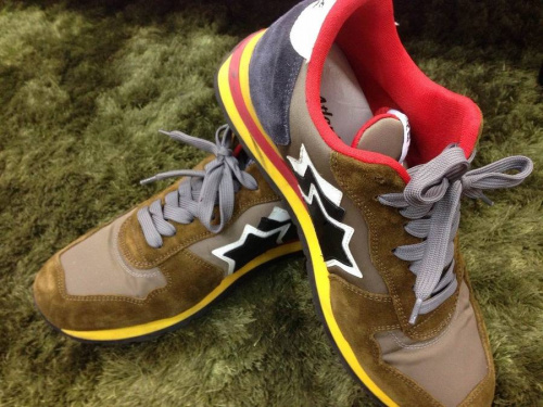 メンズファッションのシューズ