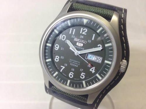 メンズファッションの腕時計