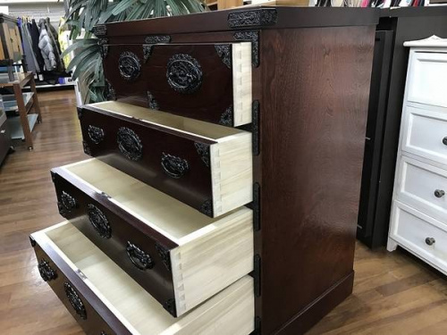箪笥の大宮店新入荷