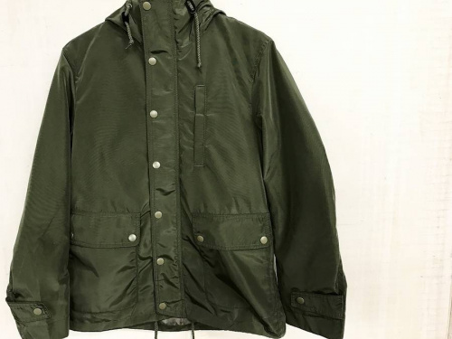 メンズファッションのパーカー