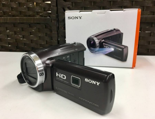 デジタル家電のデジタルビデオカメラ