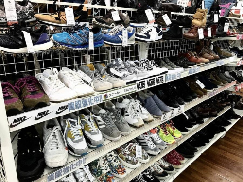 アウトドアの大宮店新入荷