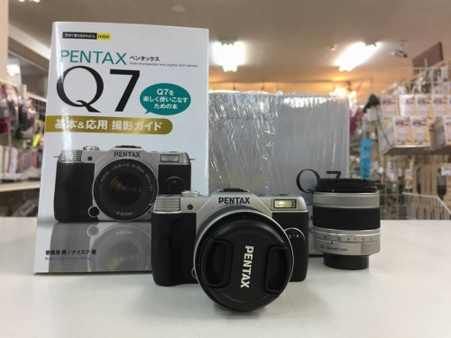 デジタル家電のデジタルカメラ