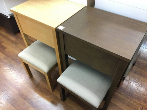 家具・インテリアのドレッサー