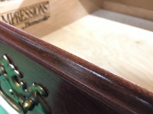 家具のチェスト