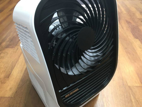 生活家電の洗濯乾燥機