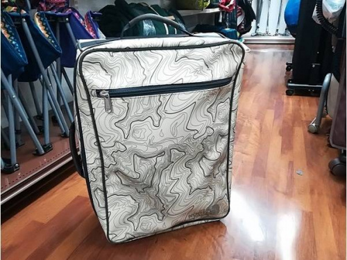 アウトドア用品のアウトドアウェア