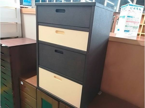 家具のチェスト