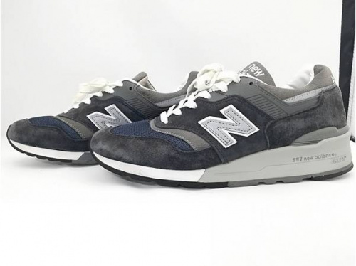 NEW BALANCE