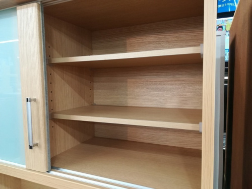 カップボード・食器棚のニトリ